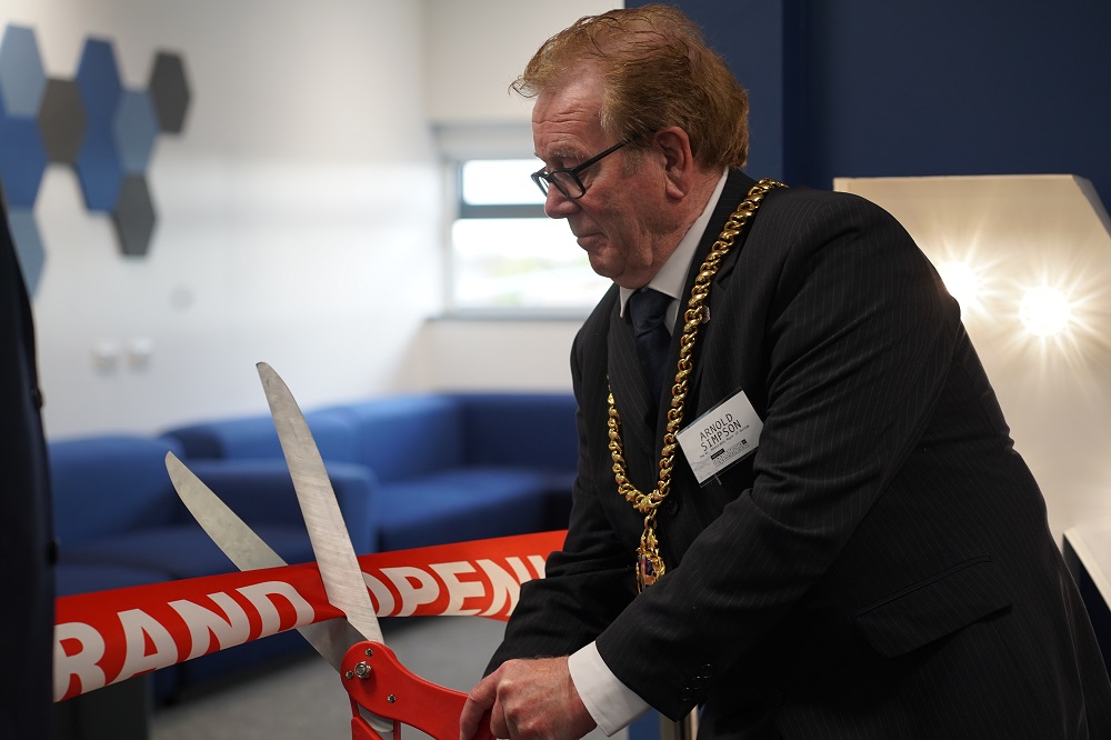 Mayor of Durham opens NEIoT suite at New College Durham
